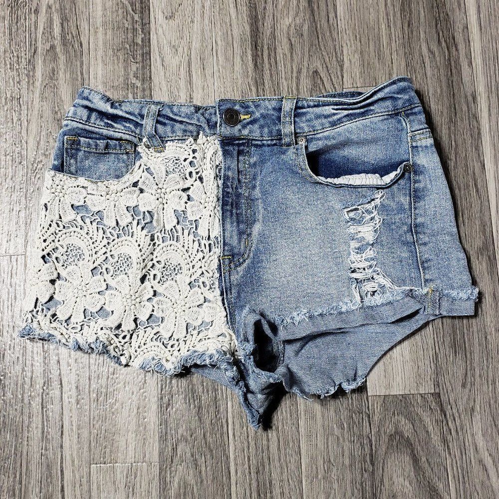 (3/$27) Rewash Lace Raw Hem Distressed Jean Shorts